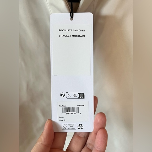 ALO Yoga Unisex Size Small Socialite Shacket Lightweight Oversized Jacket Bone - Picture 9 of 15